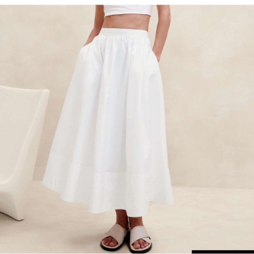 Banana Republic White Ariella Poplin Midi Skirt - Size 2 (fits like a 6)